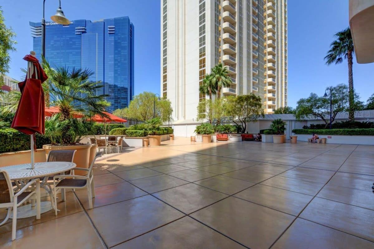 Mgm Signature-04-705 Strip View Balcony Studio Las Vegas Exterior photo